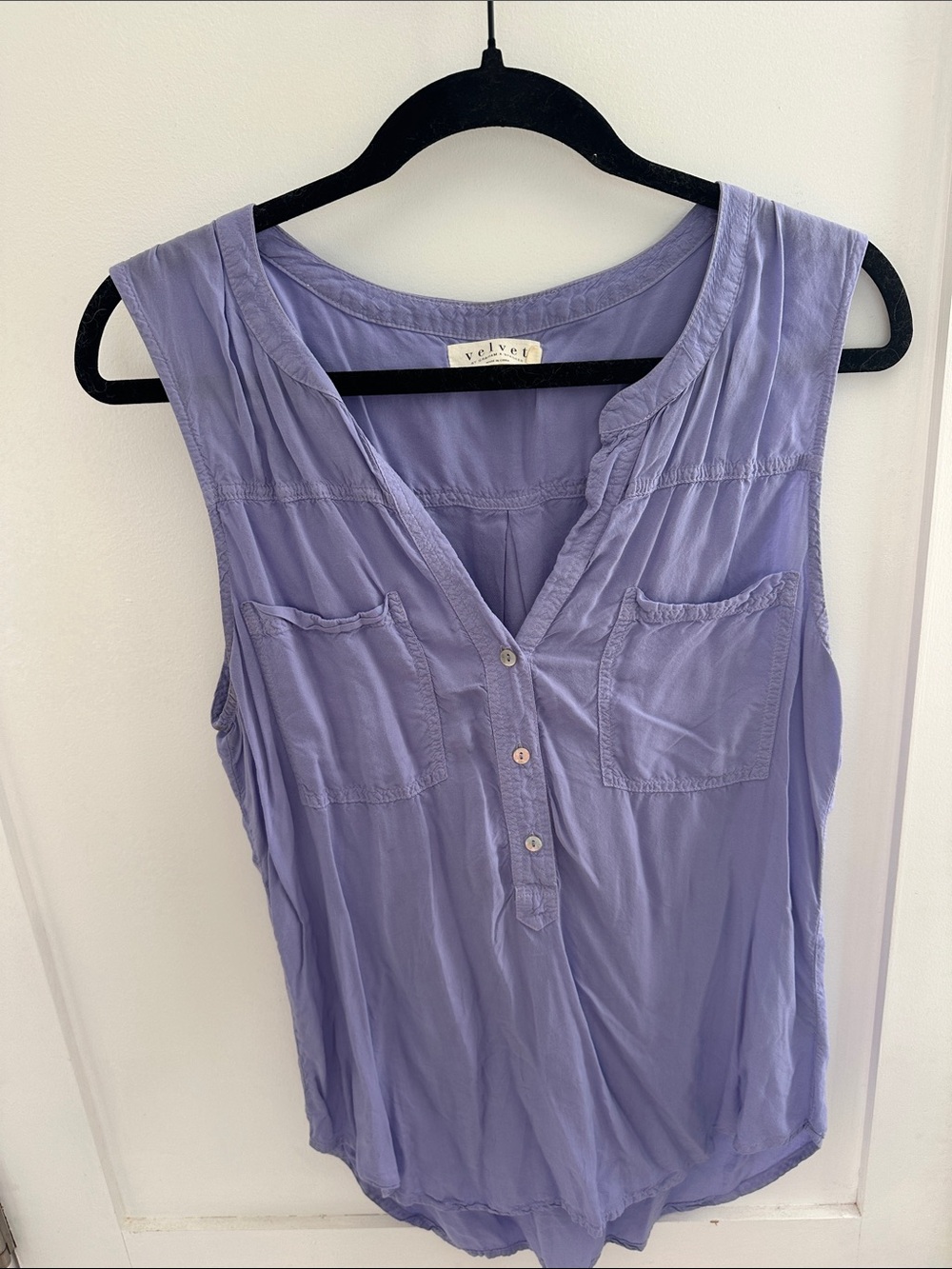 Velvet Lavender Sleeveless Button V-Neck Camisole